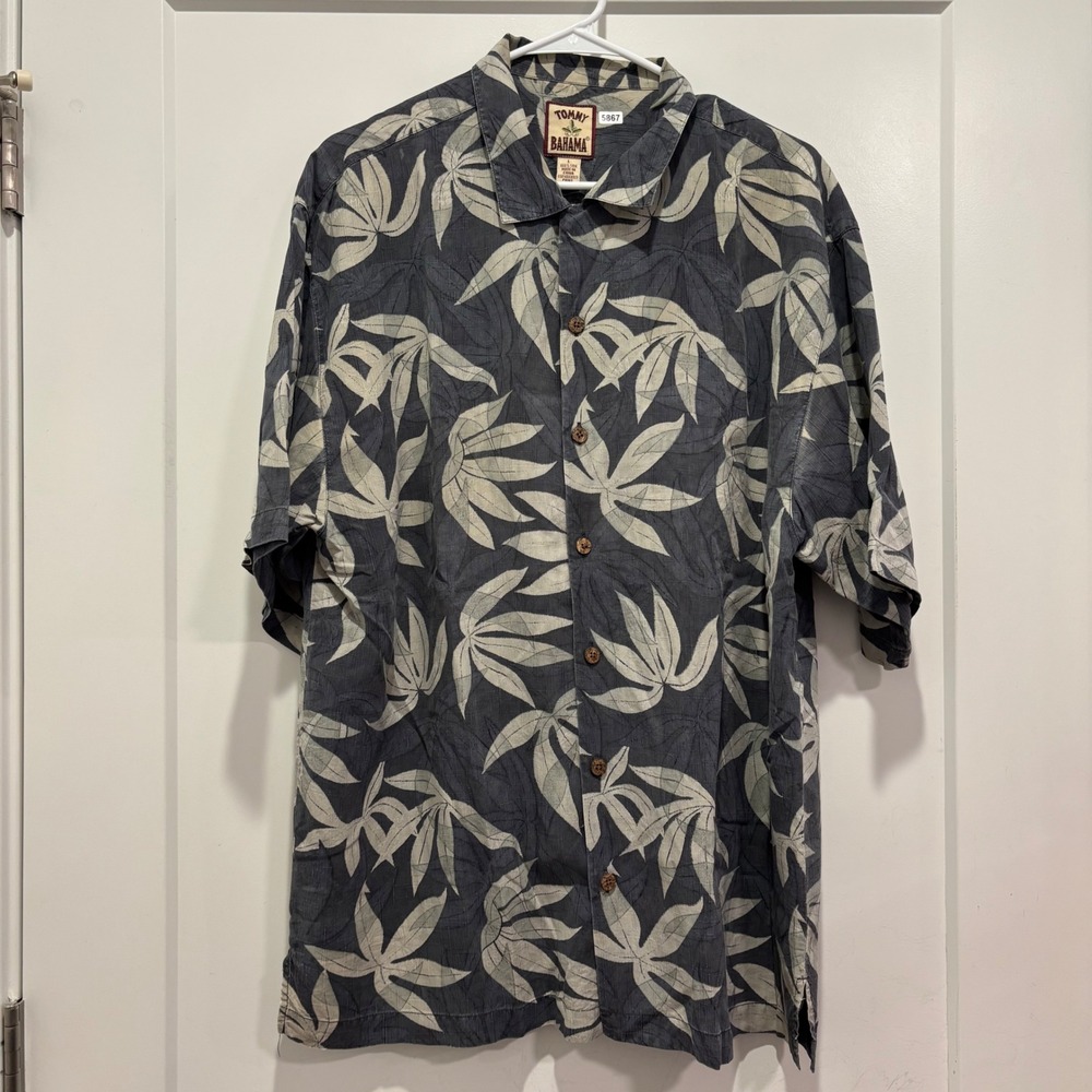 Tommy Bahama Mens Large Silk Tropical Leaf Camp Shirt Grey Cream Short Sleeve